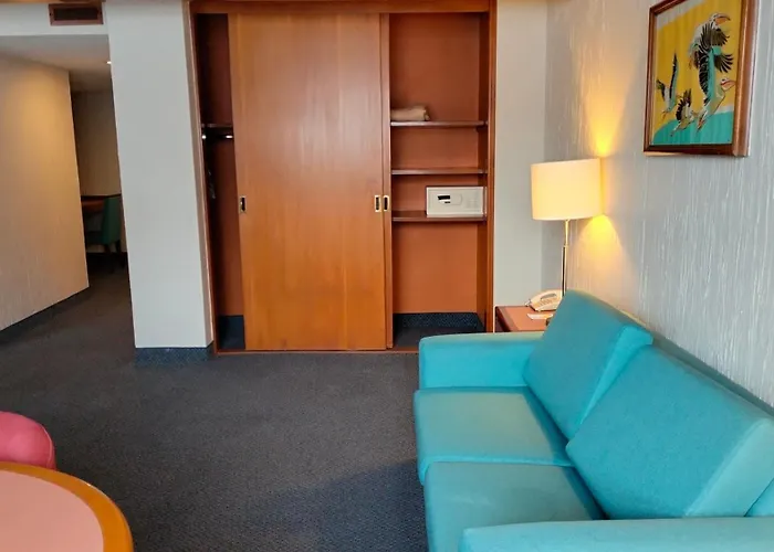 Hotel de 4 estrellas: Hotel Metropol